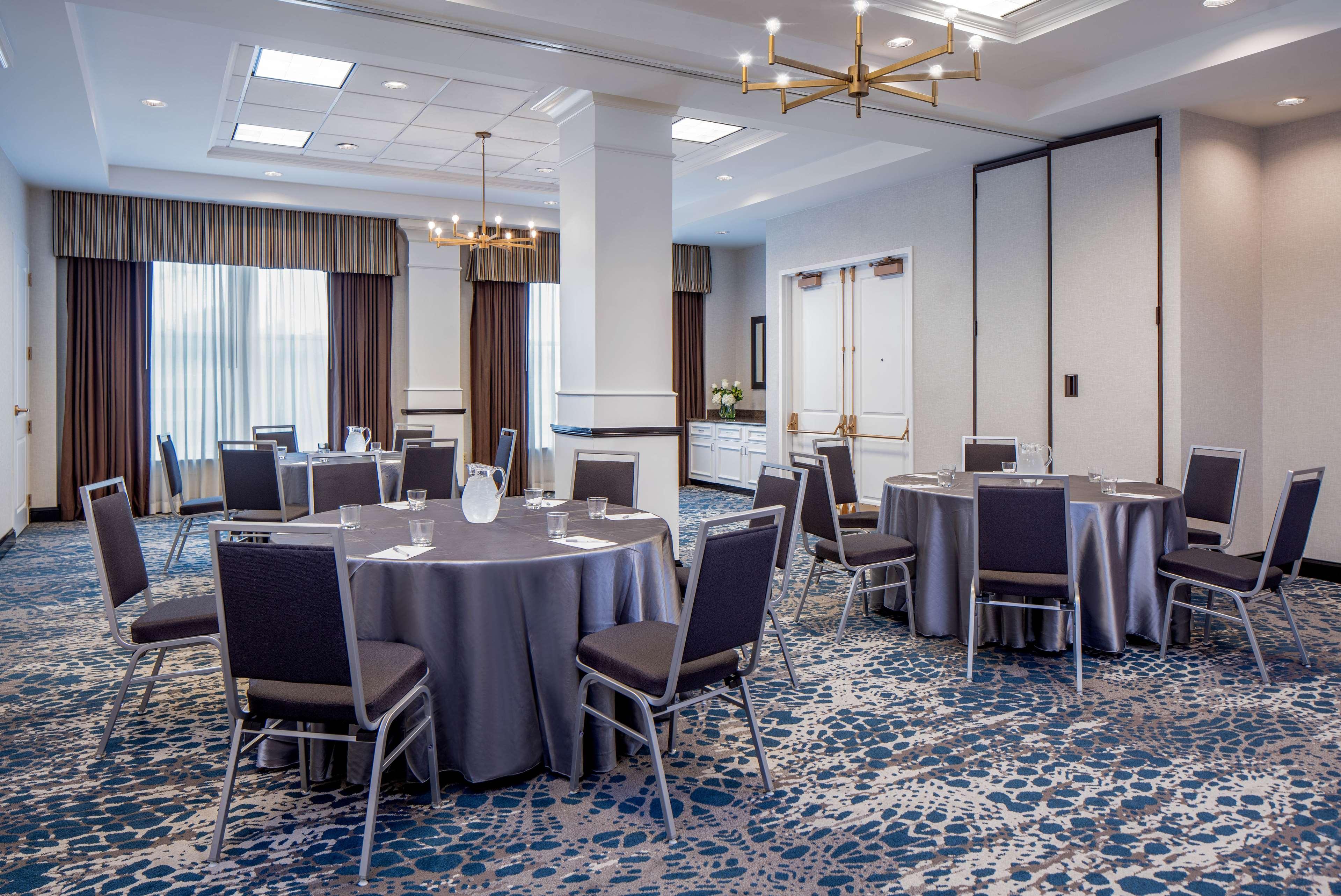 Hilton Garden Inn Jackson Downtown Zewnętrze zdjęcie